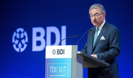 Zaghaftes Machtwort: BDI-Chef Dieter Kempf warnt bei Mobilitätse...