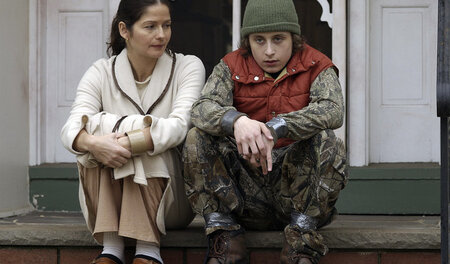 Brenda (Jill Hennessy) sorgt sich um ihren Sohn Scott (Rory Culk... Brenda (Jill Hennessy) sorgt sich um ihren Sohn Scott (Rory Culk...