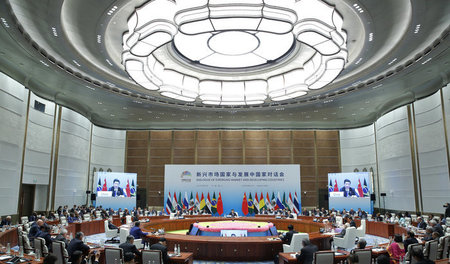 Die Spitzenpolitiker der BRICS-Staaten beraten am Dienstag in Xi... Die Spitzenpolitiker der BRICS-Staaten beraten am Dienstag in Xi...