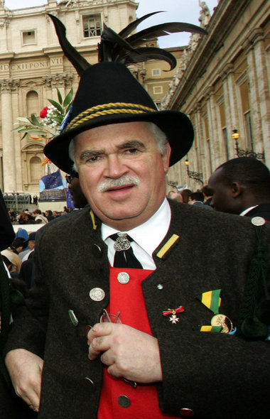 Weihnachtspunk, integrationsresistent: Gauweilers Peter Weihnachtspunk, integrationsresistent: Gauweilers Peter