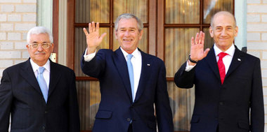 Cheese – Mahmud Abbas, George W. Bush und Ehud Olmert am Diensta... Cheese – Mahmud Abbas, George W. Bush und Ehud Olmert am Diensta...