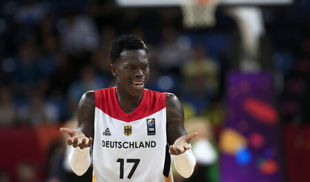 Einer, der auf Gold steht: Dennis Schröder Einer, der auf Gold steht: Dennis Schröder