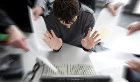 Hohe Anforderungen und Stress bestimmen die Berufswelt – das kan... Hohe Anforderungen und Stress bestimmen die Berufswelt – das kan...