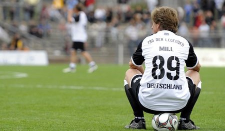 Bekam nichts geschenkt und wurde trotzdem zur Legende: Frank Mil... Bekam nichts geschenkt und wurde trotzdem zur Legende: Frank Mil...