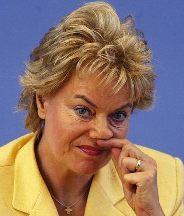 Erika Steinbach (CDU) begrüßt »liebe Exilkubaner« und solidarisi...