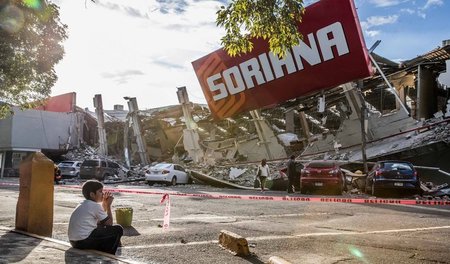 In Trümmern: Vor allem die Hauptstadt Mexiko-Stadt war von der N... In Trümmern: Vor allem die Hauptstadt Mexiko-Stadt war von der N...
