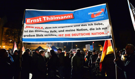 Der Zitierte konnte sich nicht mehr wehren: AfD-Kundgebung mit T... Der Zitierte konnte sich nicht mehr wehren: AfD-Kundgebung mit T...