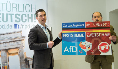 NPD-Chef Frank Franz (links) rief im März 2016 dazu auf, bei den... NPD-Chef Frank Franz (links) rief im März 2016 dazu auf, bei den...