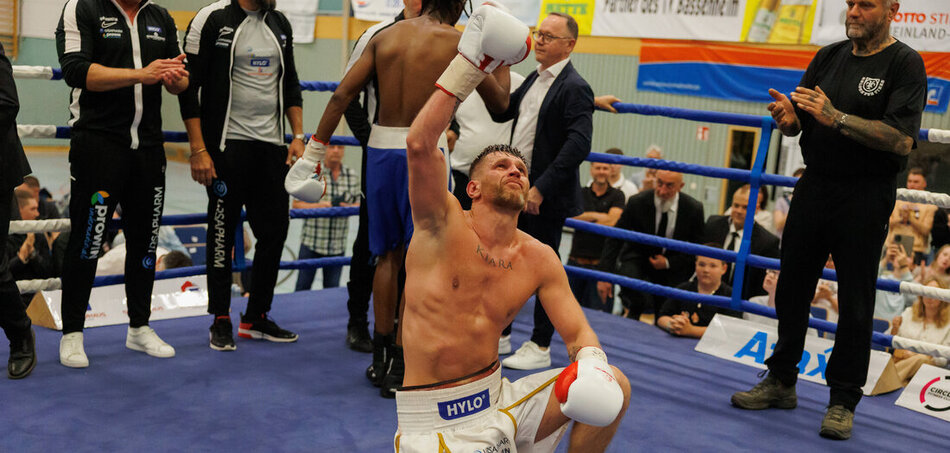 Jürgen Doberstein victory pose